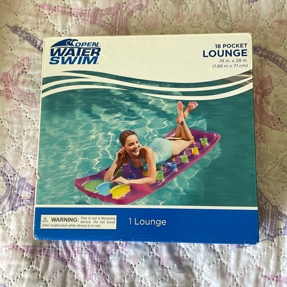 Open Water Swim 18 pocket lounge floatie - Picture 1 of 2